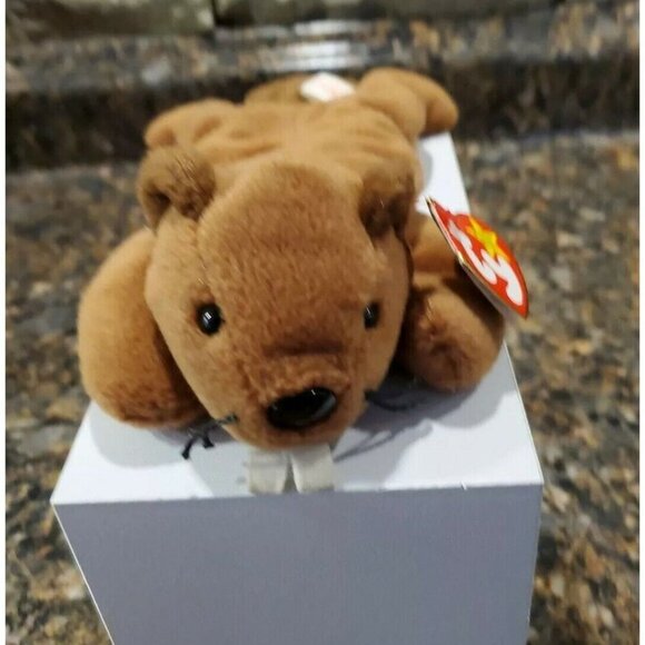 NWT Ty Beanie Baby Bucky 1995 Beaver - Picture 2 of 7